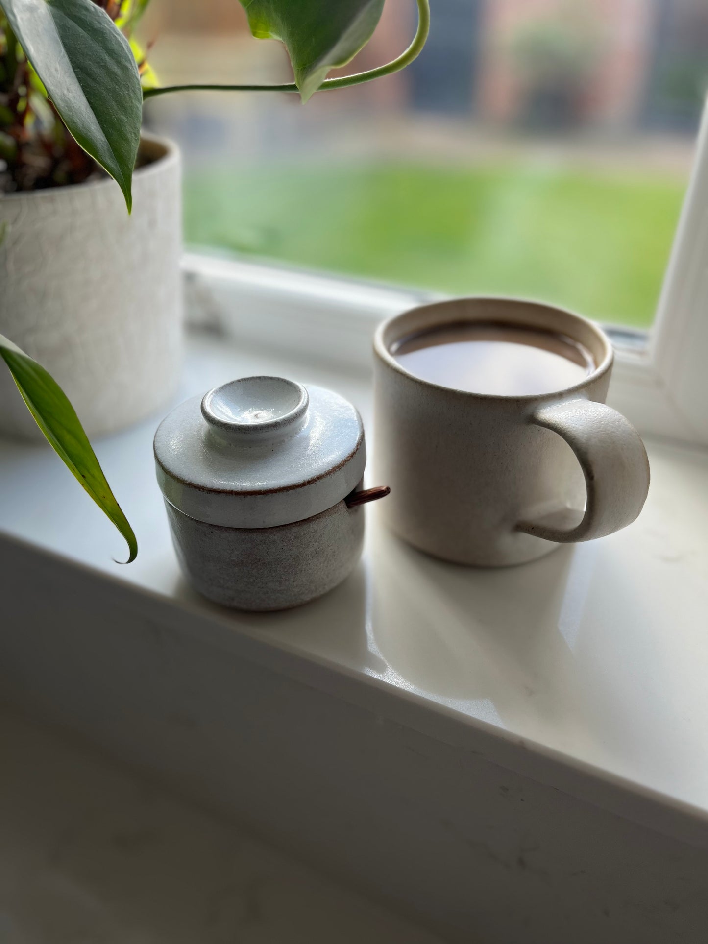 Ceramic Sugar Bowl with Lid and Spoon